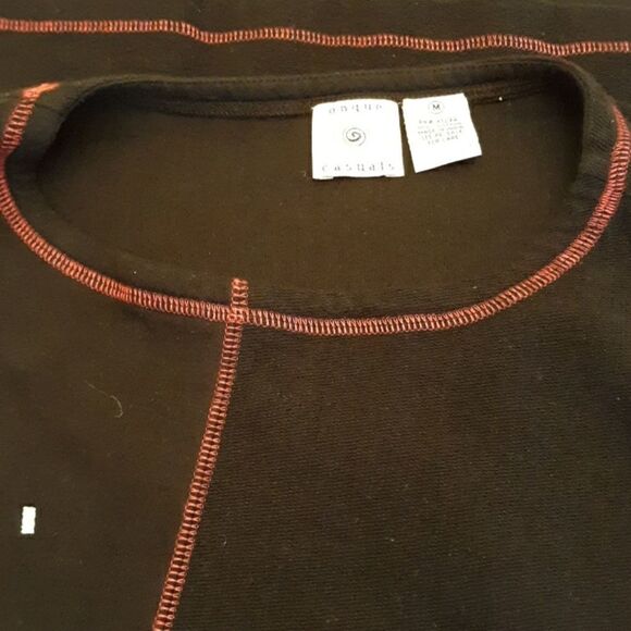 Onque Casuals design black top - Picture 8 of 8